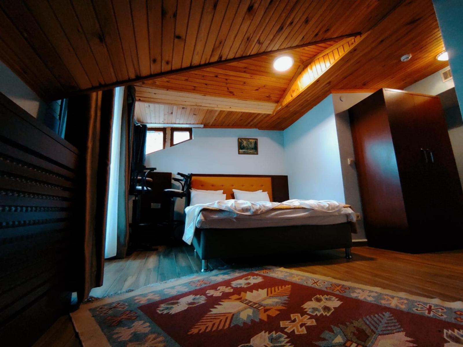 Hill River Hotel Ağva Bagian luar foto