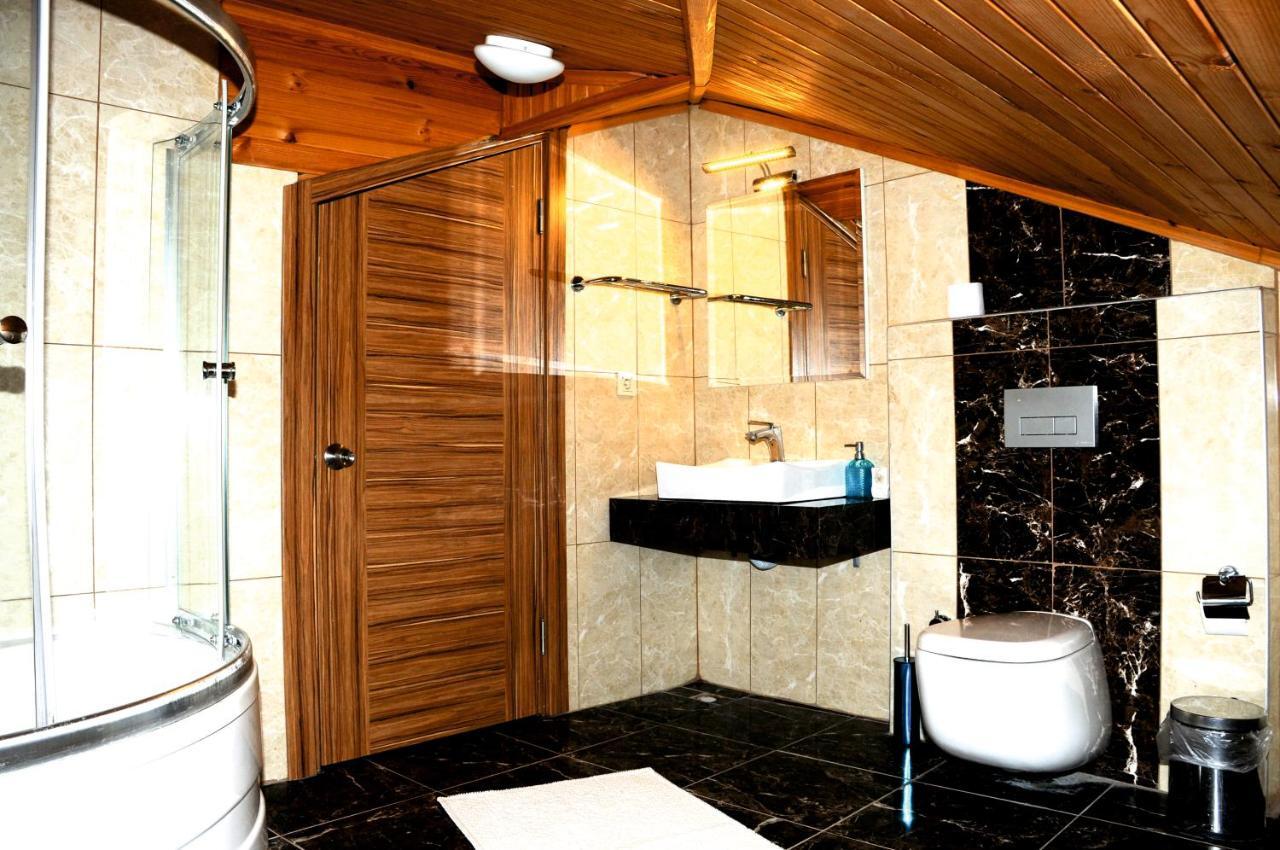 Hill River Hotel Ağva Bagian luar foto